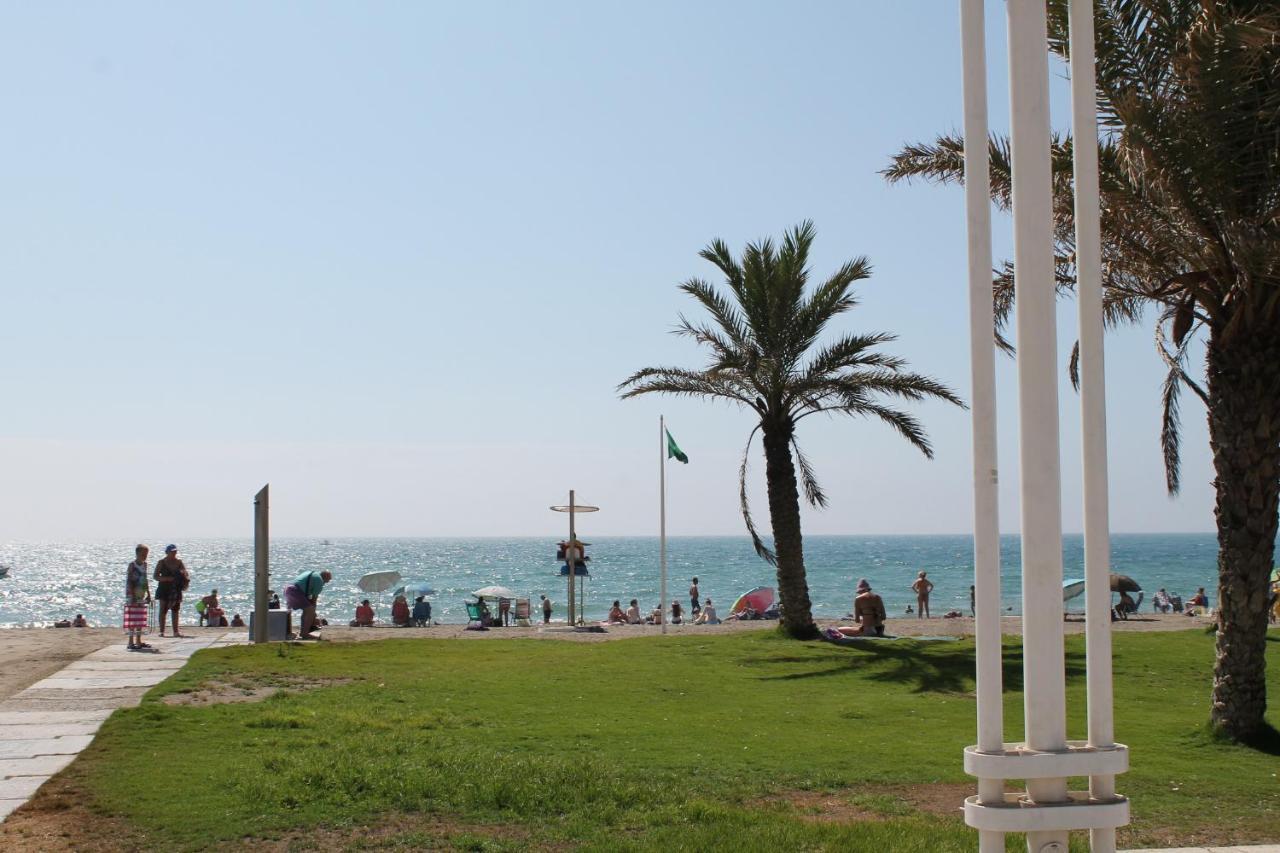 Frente Al Mar Apartment มาลากา ภายนอก รูปภาพ