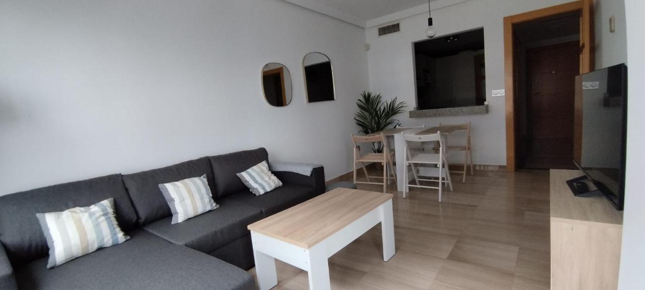 Frente Al Mar Apartment มาลากา ภายนอก รูปภาพ