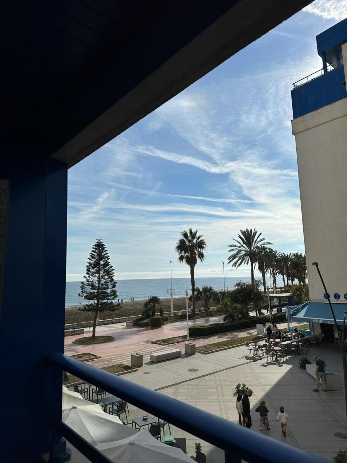 Frente Al Mar Apartment มาลากา ภายนอก รูปภาพ